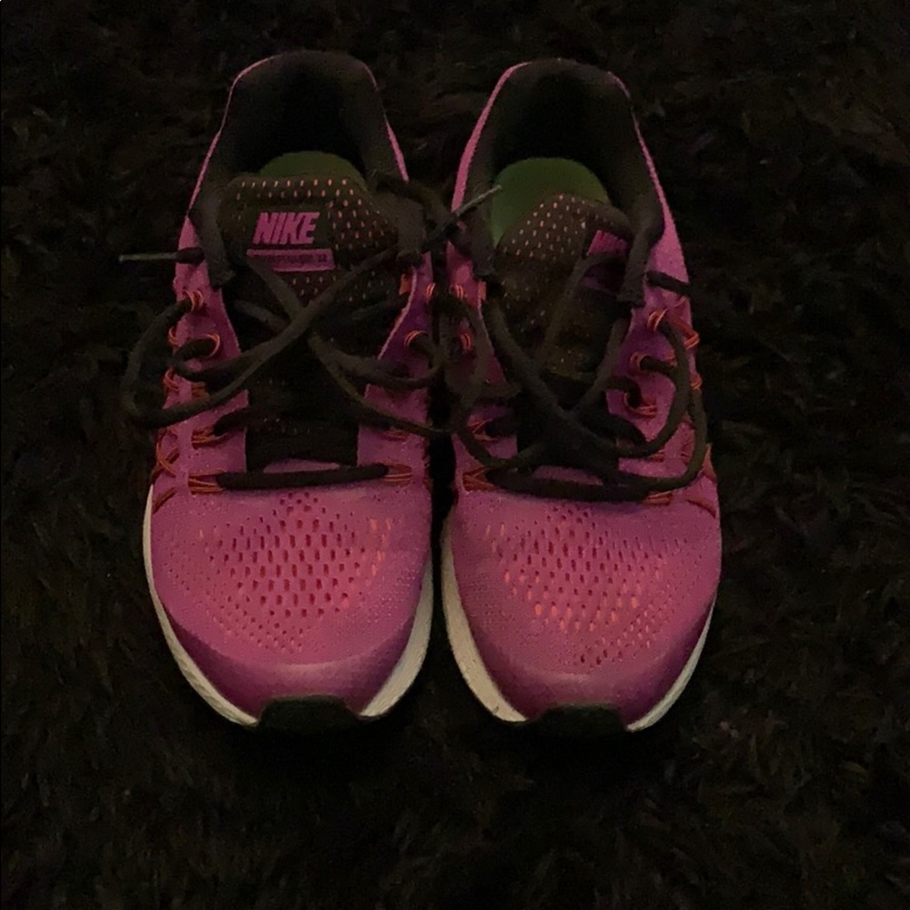 Nike Zoom Pegasus size kids 4.5 or ladies 6.5